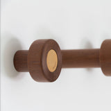 Colgadores de madera