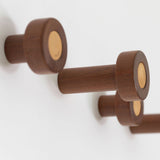 Colgadores de madera