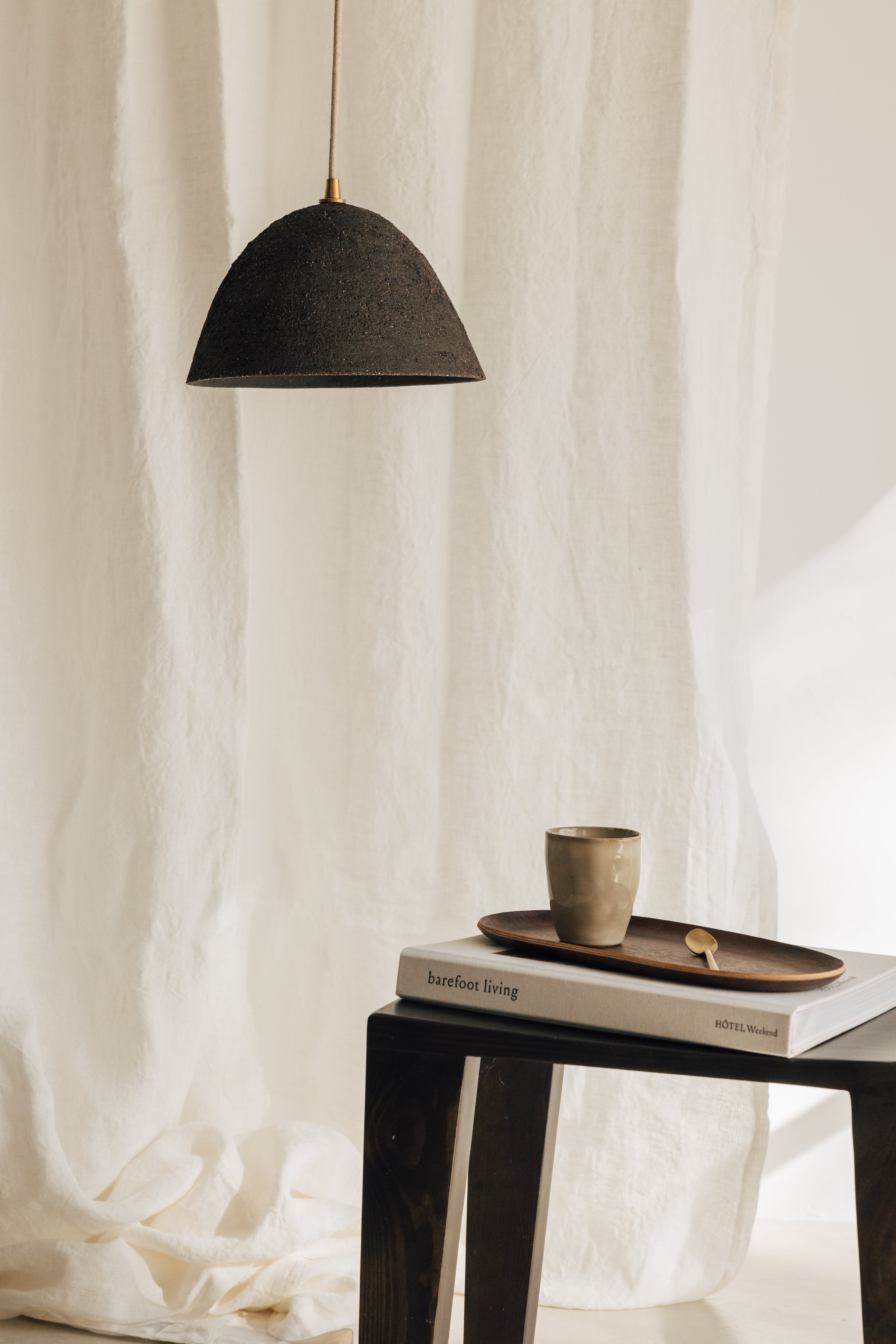 Lámpara Colgante de Cerámica Negra Portinatx