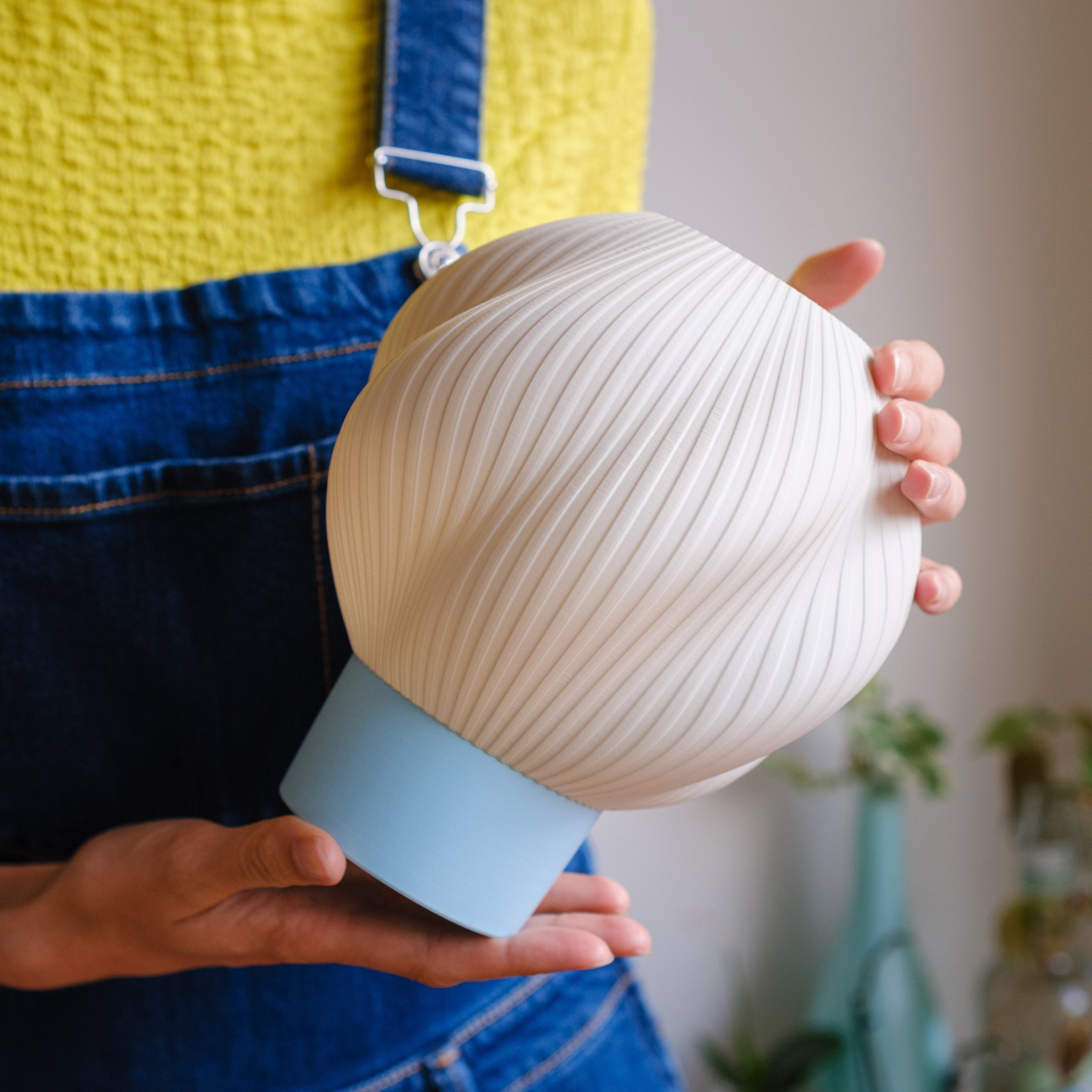Globus Lamp