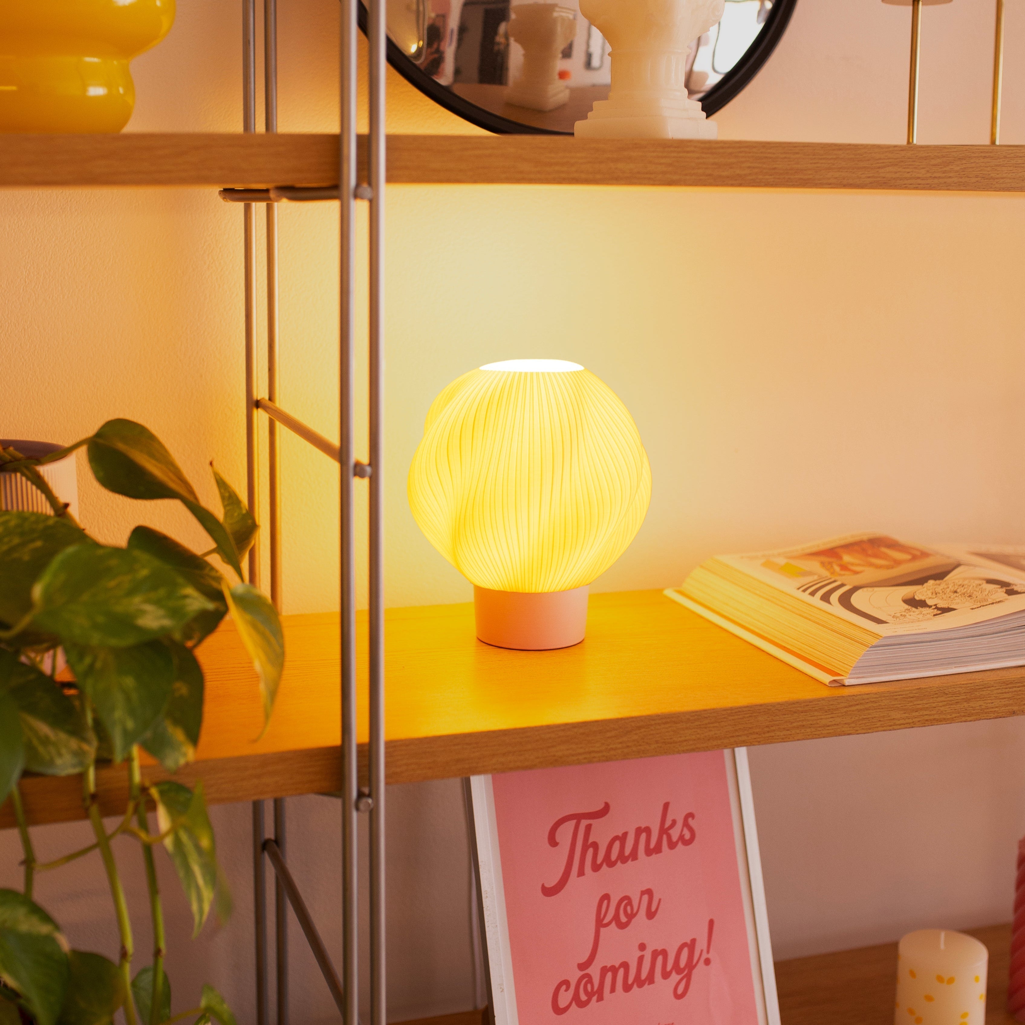 Lámpara de mesa Globus regulable