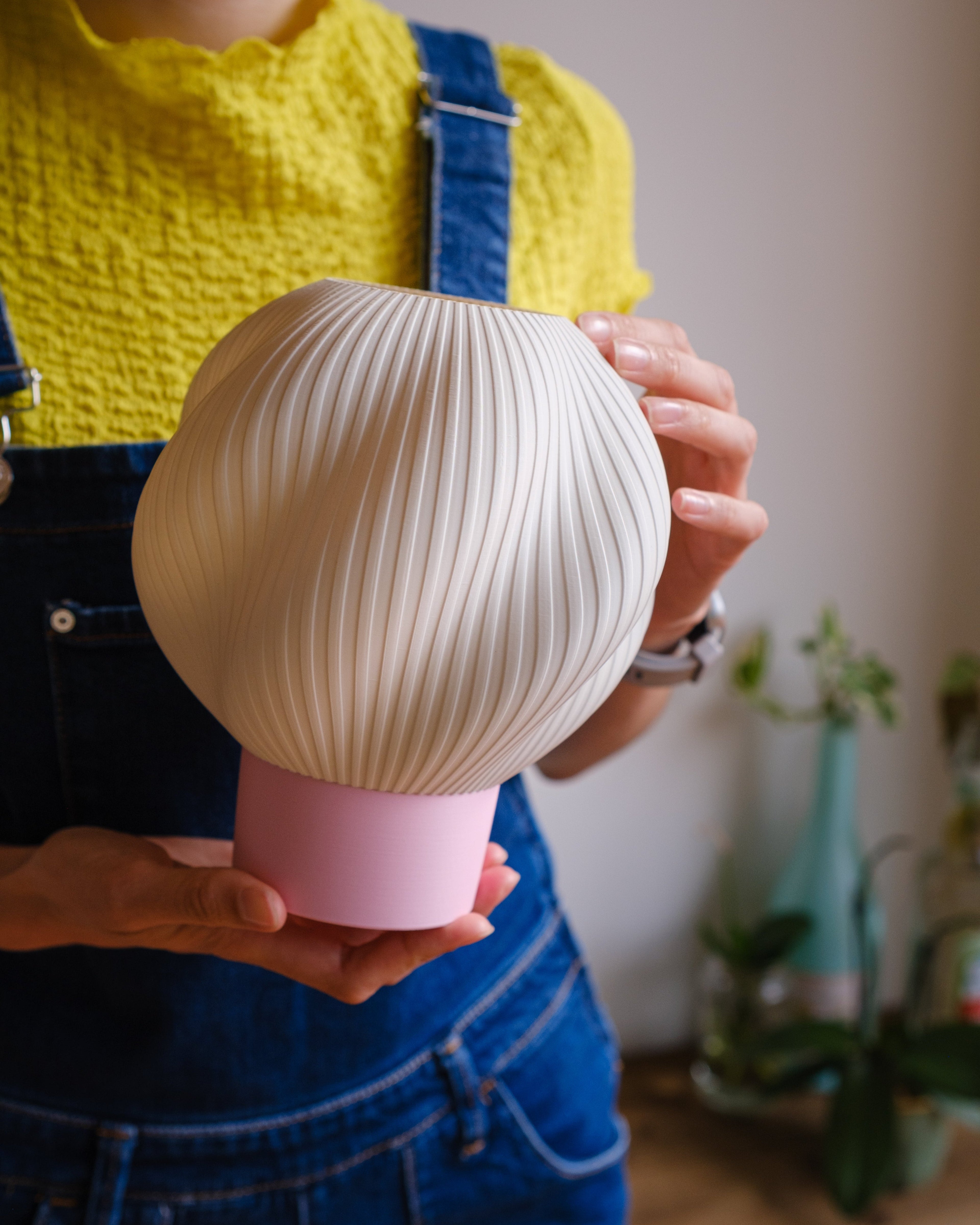 Lámpara de mesa Globus regulable