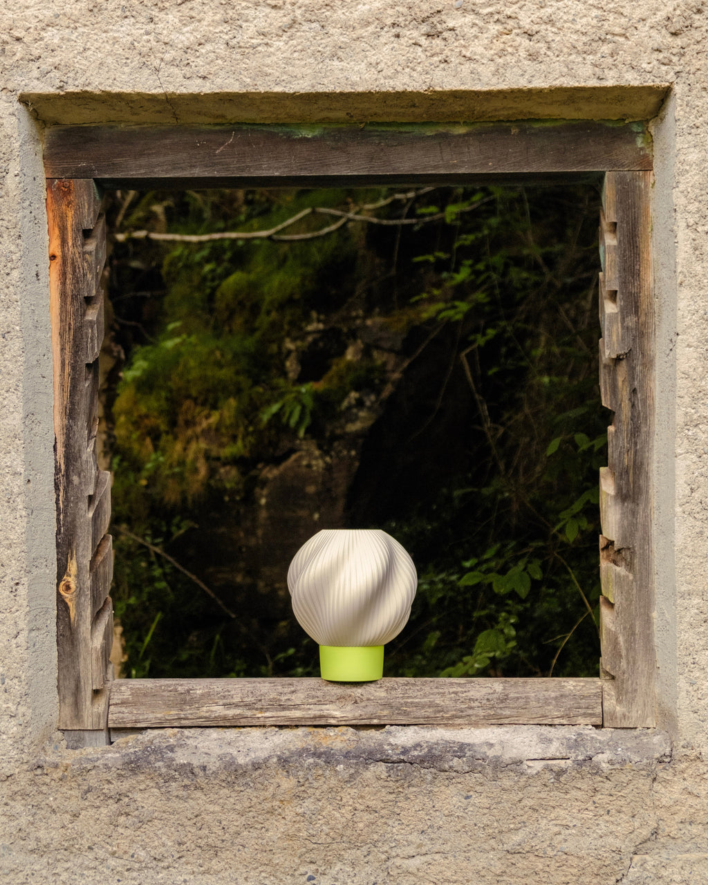 Globus Lamp