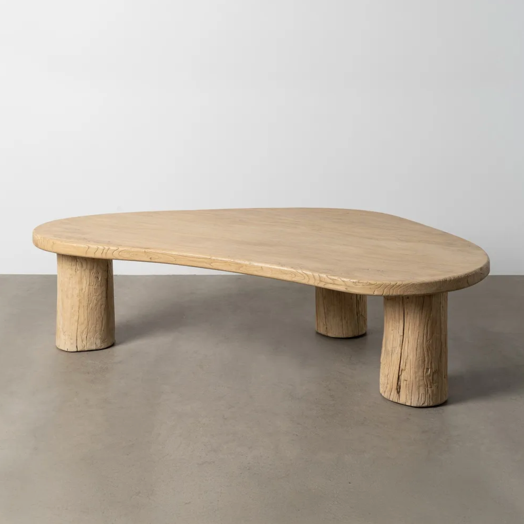 mesa de olmo de madera recuperada