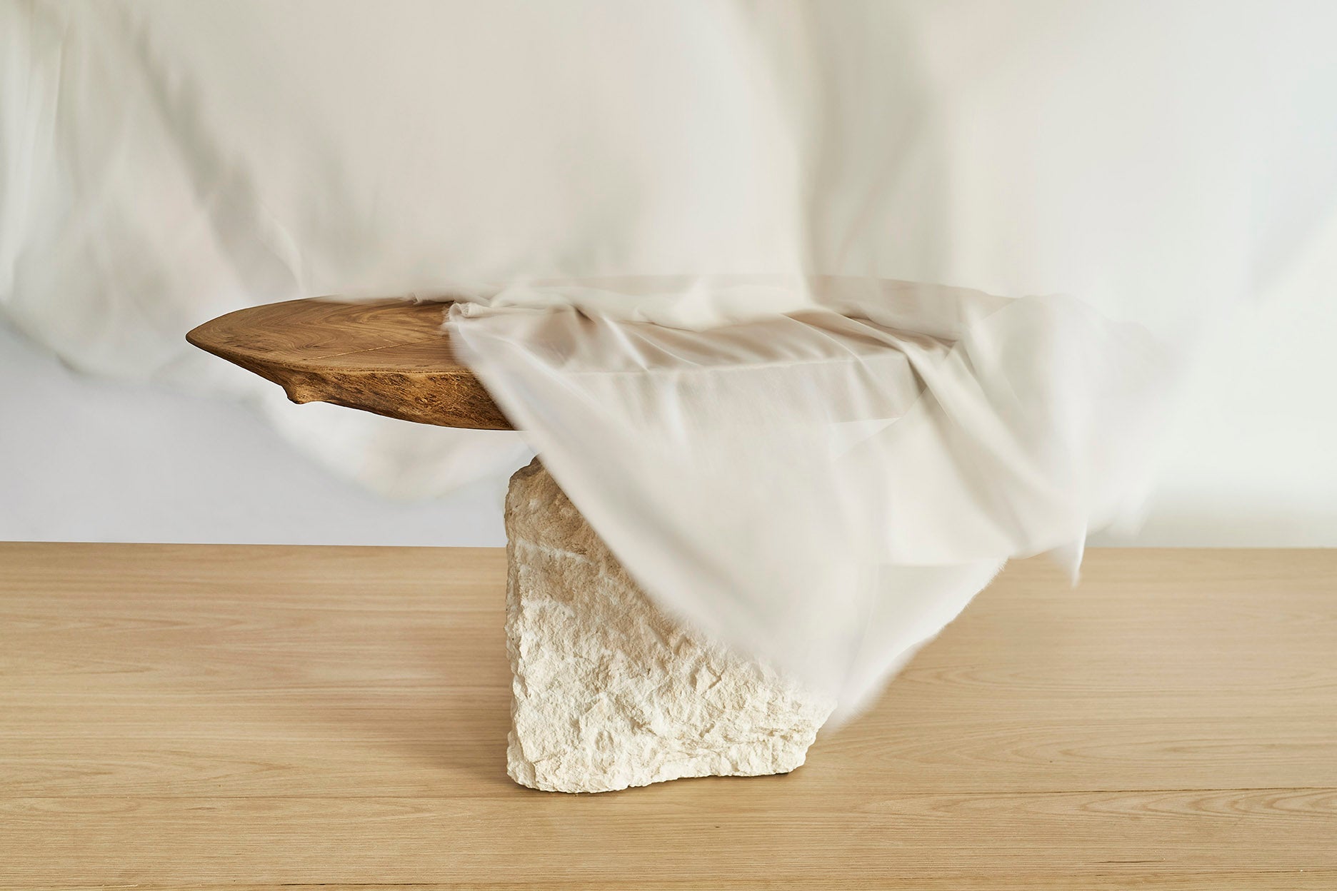 Mesa de Centro Beltane colección Art Brut