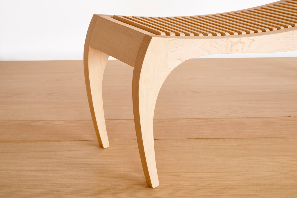 Rumbo Bench 