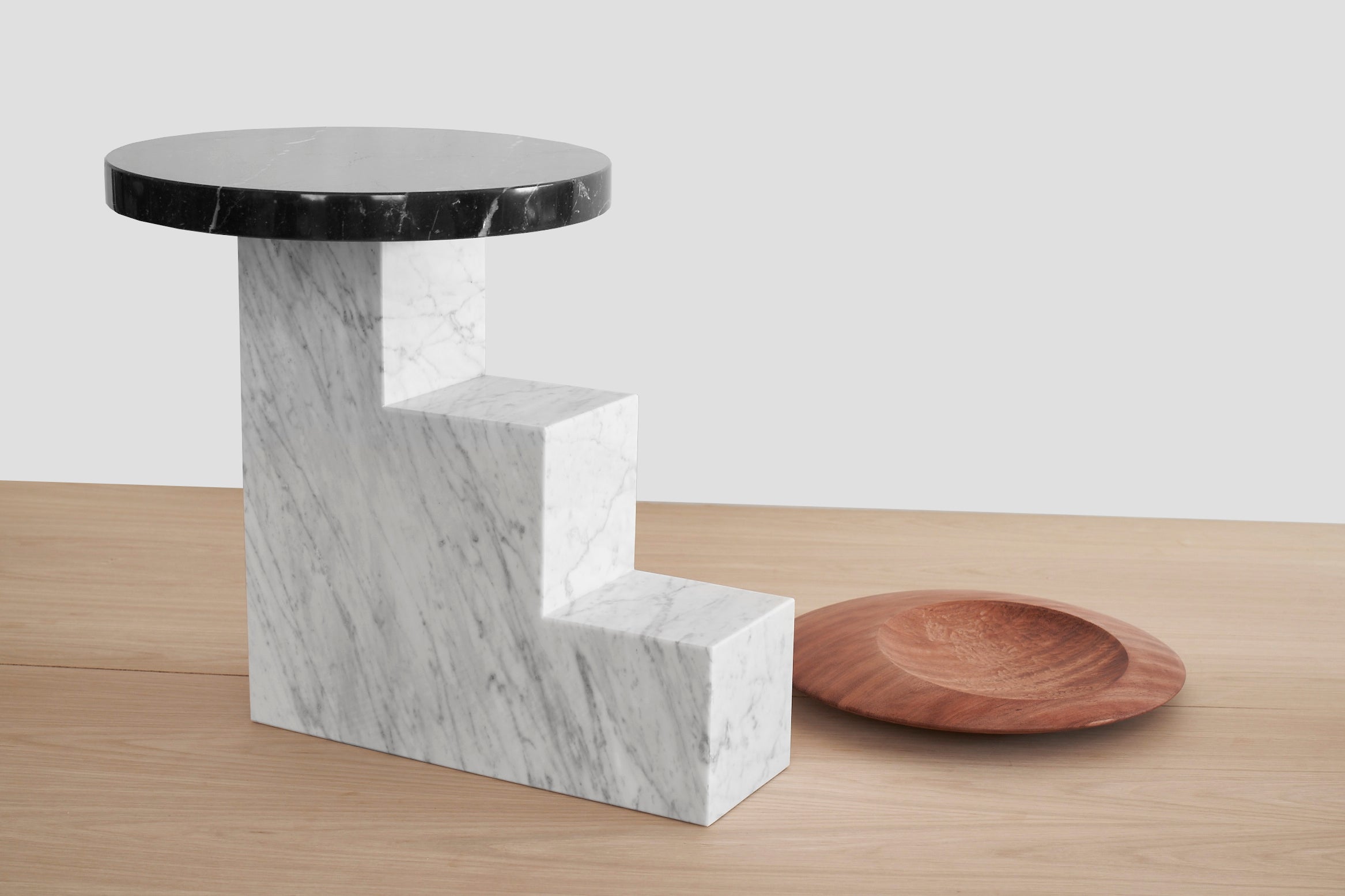 MESA ESCULTORICA MARMOL