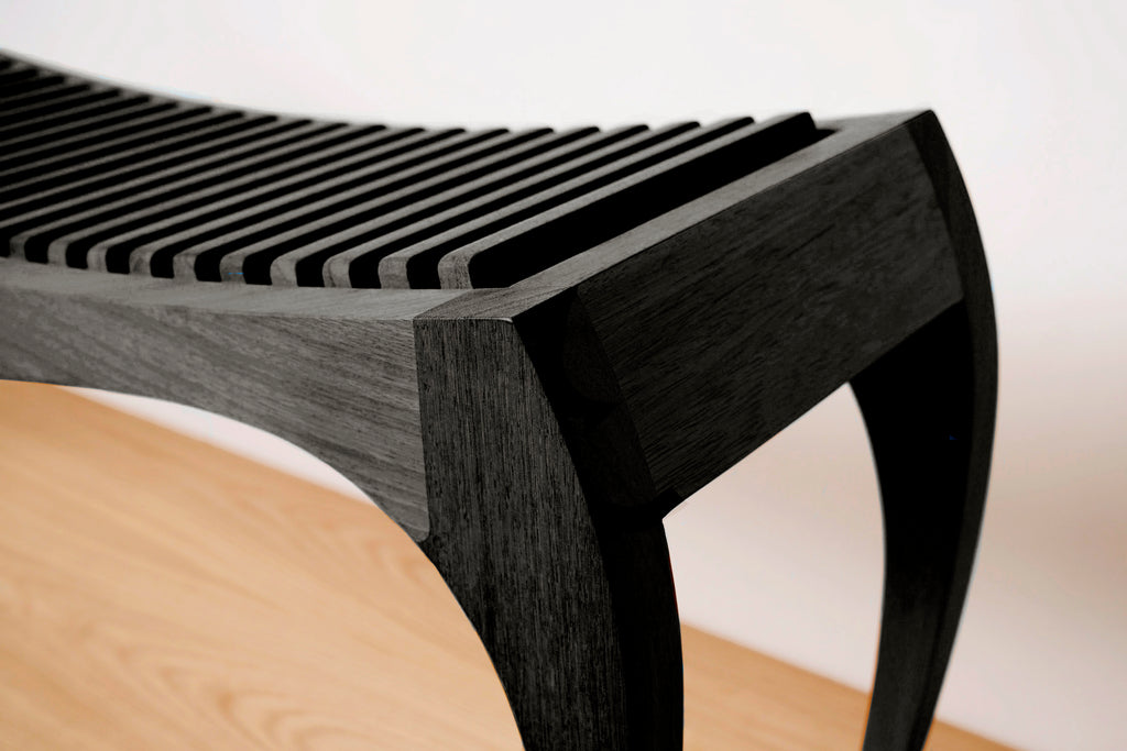 Rumbo Bench 