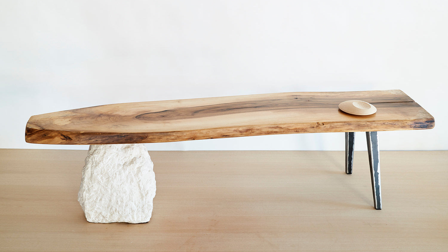 MESA MADERA Y PIEDRA