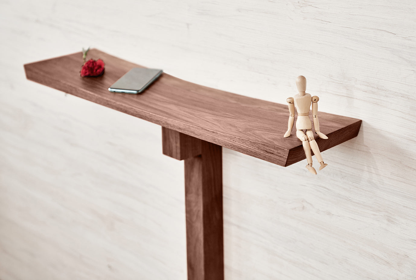 Consola de madera Aile