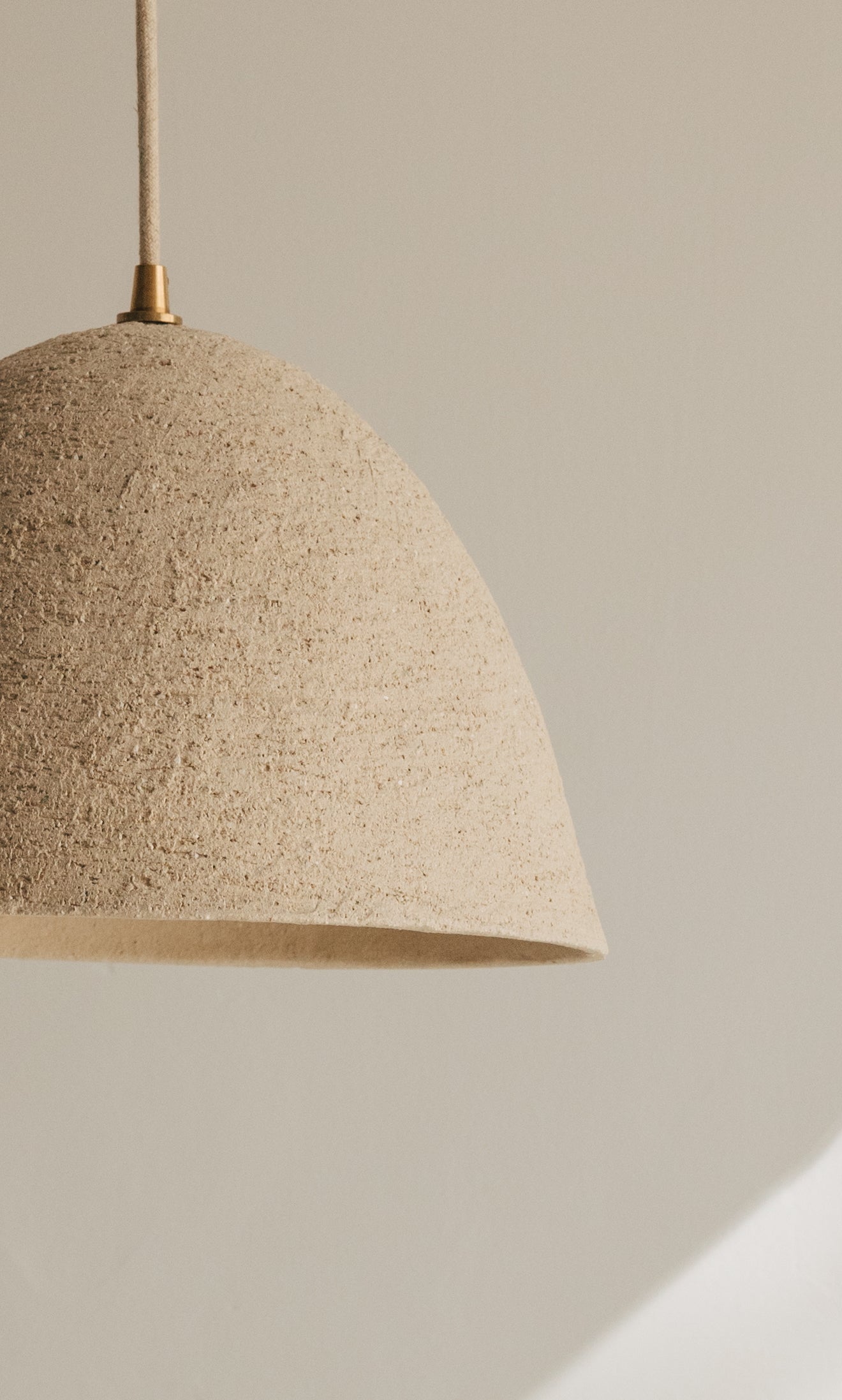 Lámpara Colgante de Cerámica Blanca Portinatx