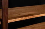 detalle estanteria castaño