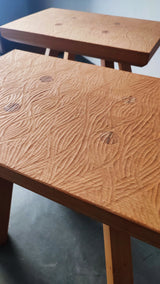 Mesa Auxiliar Orilla by Camino de la Talla