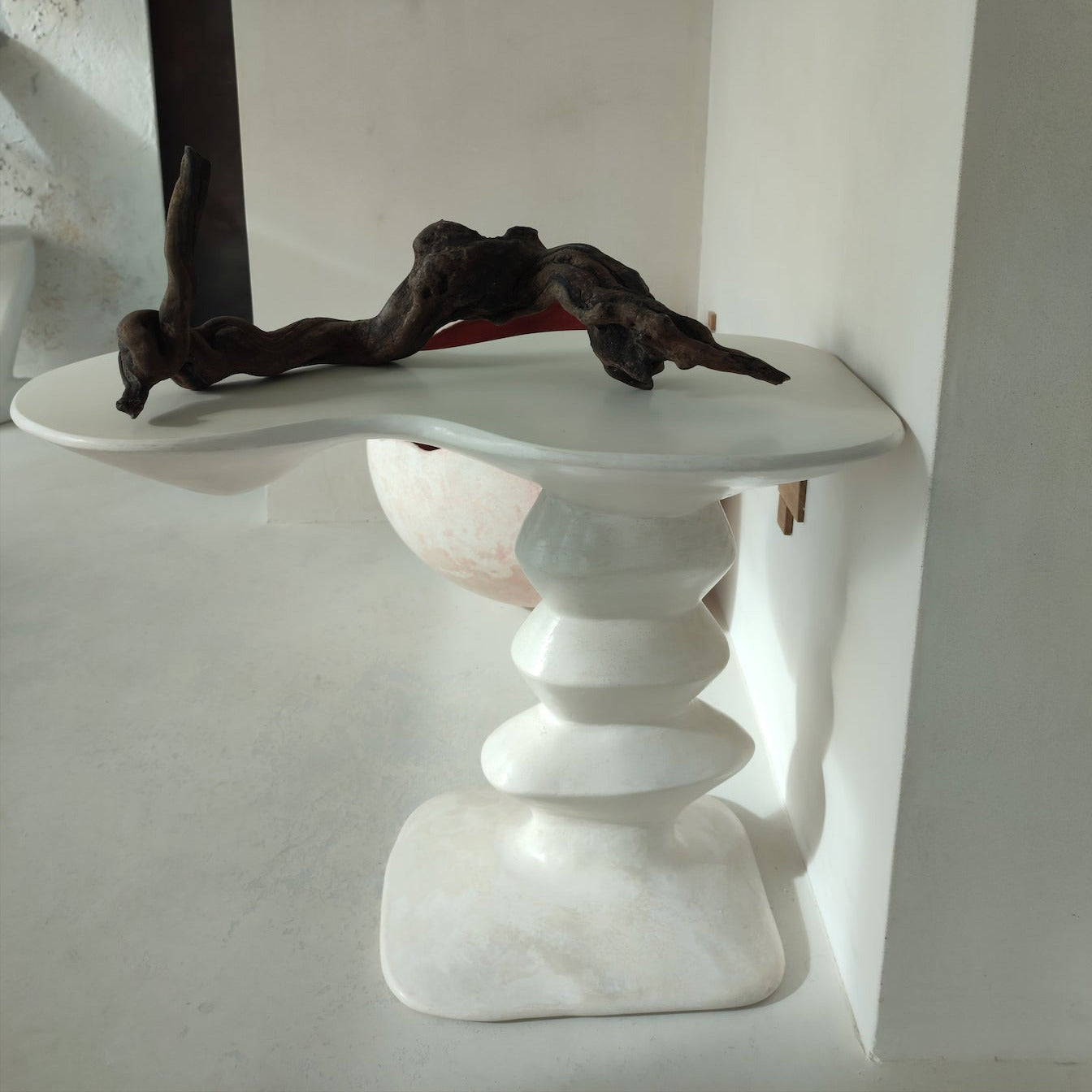 mesita escultorica neptuno