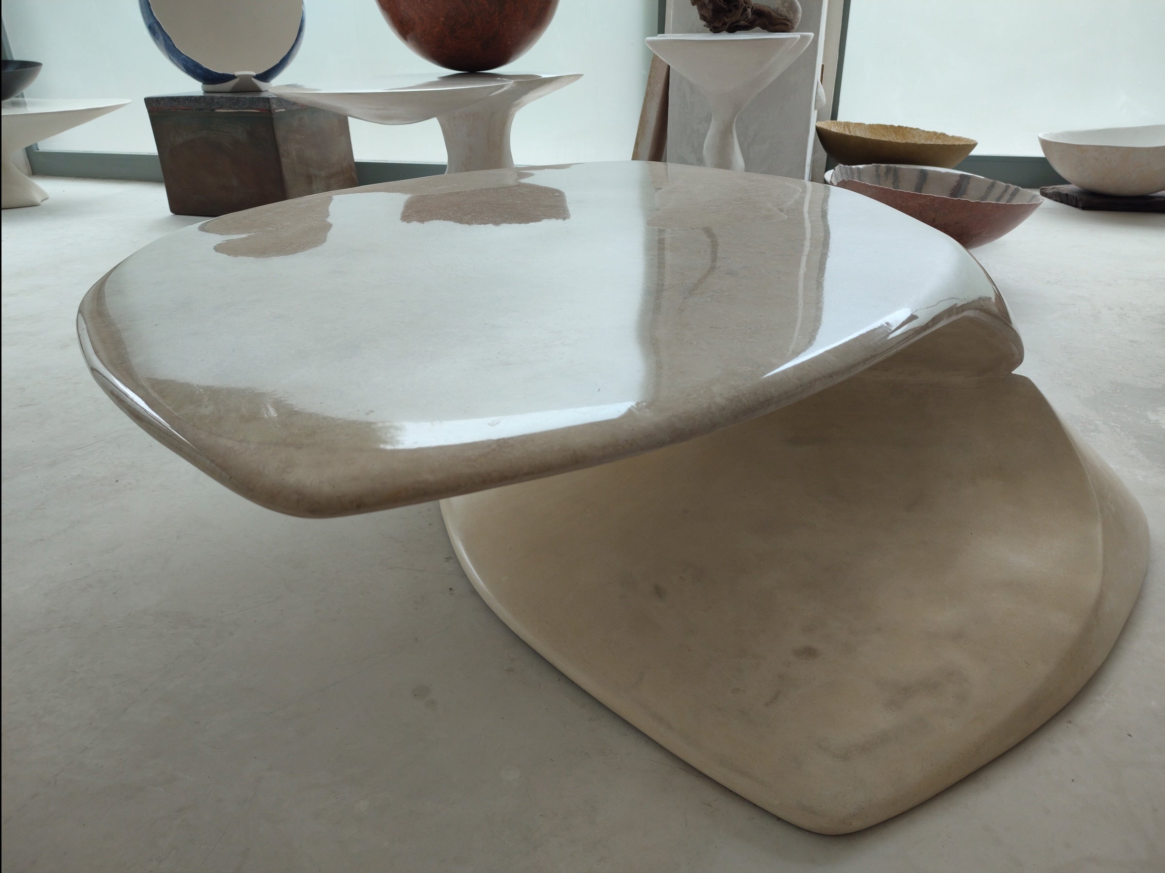 mesa escultorica diseño autor