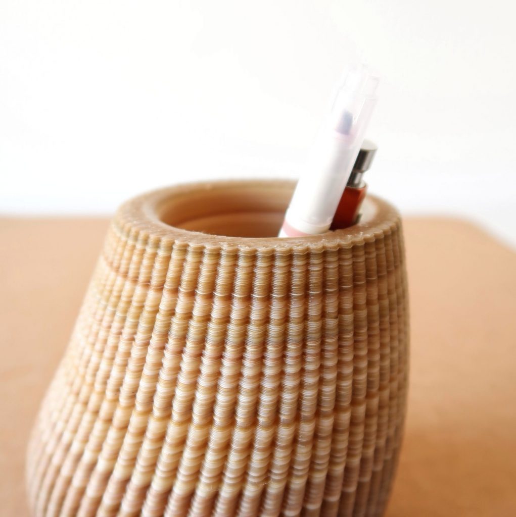 Lapizero Lois - Accesorios oficina sostenibles Munay Habitat