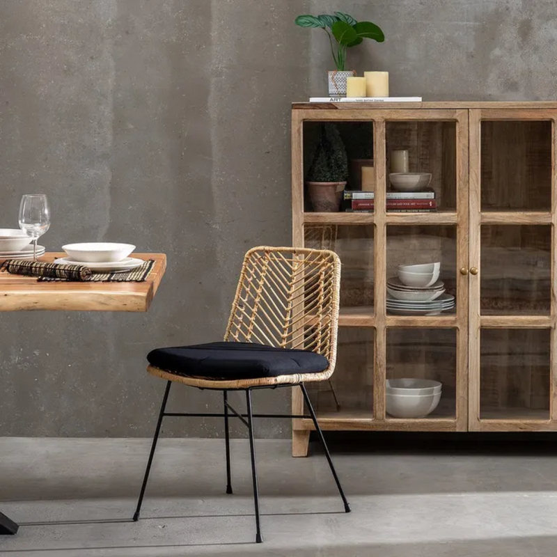 Silla Summer Exterior & Interior