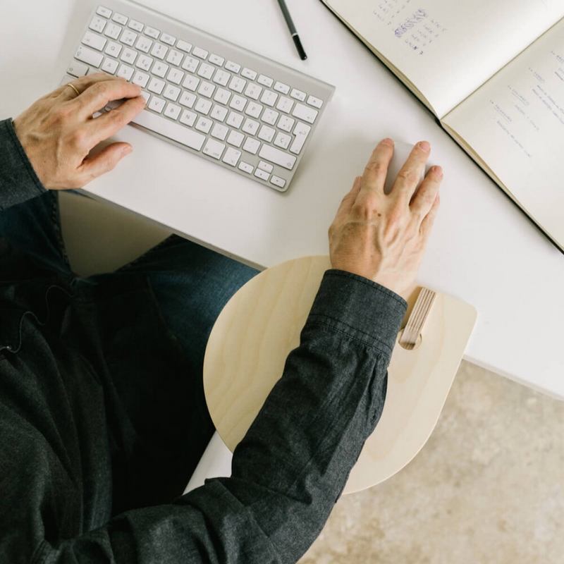 Bandeja soporte de madera LA GOTA