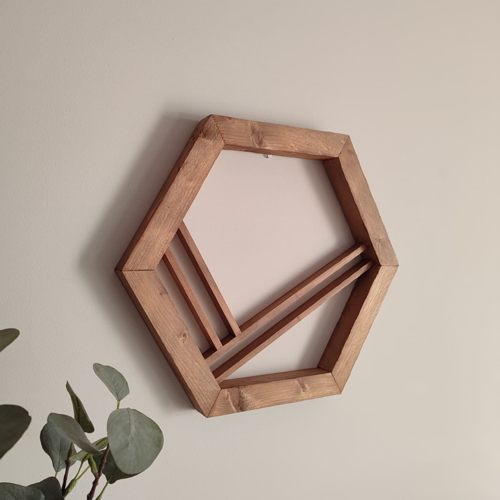 Hexágono Perpendicular - Decoración de madera artesanal