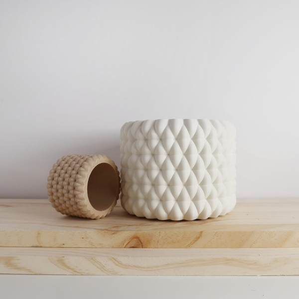 Maceta Burbu by Mendelek